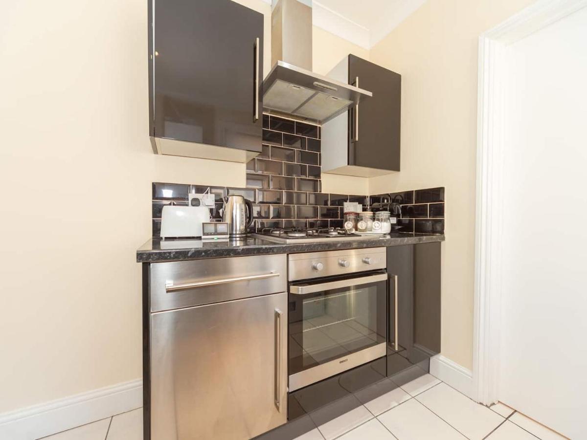 Bellaliving 2 Bedroom Apartment - Luton Luton  Dış mekan fotoğraf