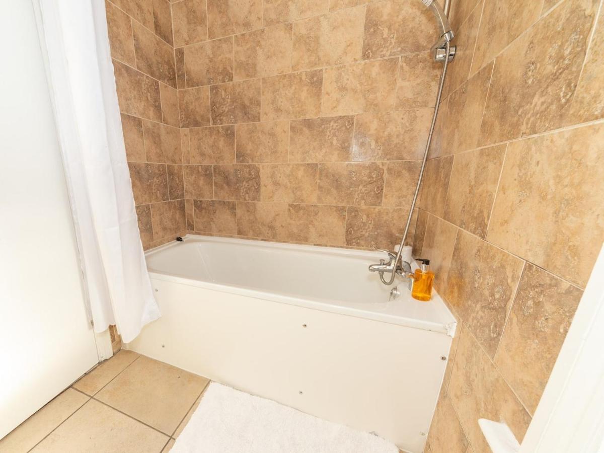 Bellaliving 2 Bedroom Apartment - Luton Luton  Dış mekan fotoğraf